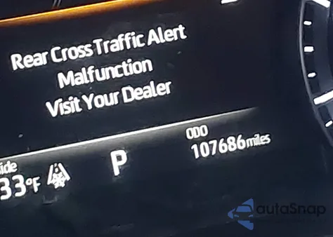 2021 Toyota Highlander Xle z USA, uszkodzony, nr VIN 5TDGZRBH2MS530789